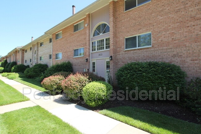 2833 Kalmia Lee Ct in Falls Church, VA - Building Photo - Building Photo