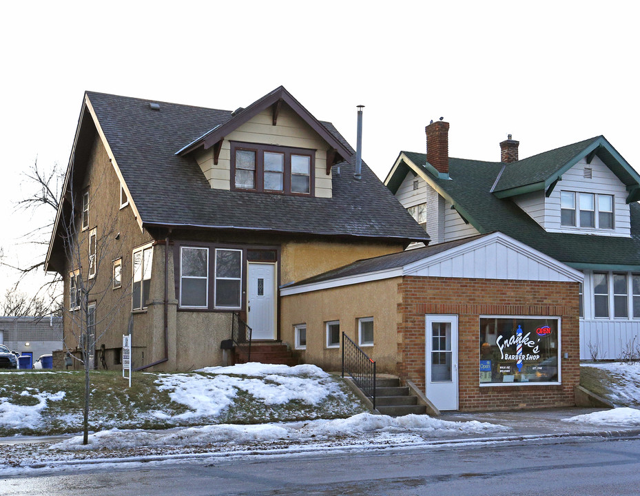 1604 W Saint Germain St in St. Cloud, MN - Foto de edificio