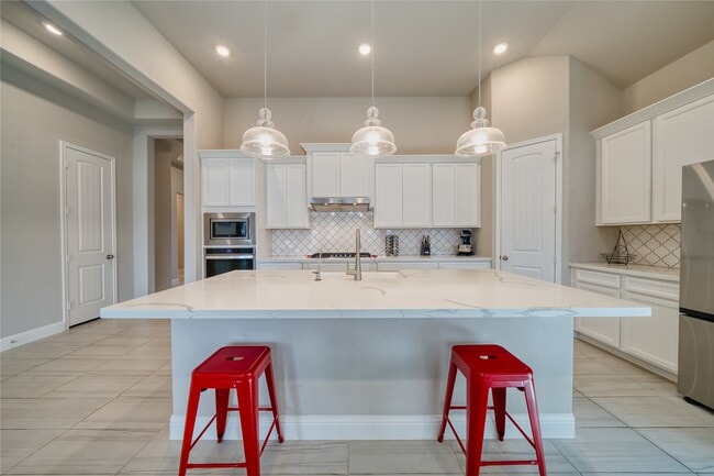 property at 2232 Clements Shore Ln