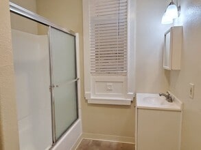 694 S Second St in San Jose, CA - Foto de edificio - Building Photo