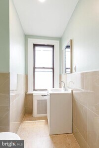 537 Unruh Ave photo'