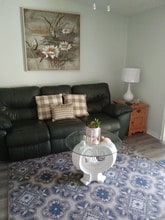 8001 Formby St, Unit 2 in Riverview, FL - Foto de edificio - Building Photo