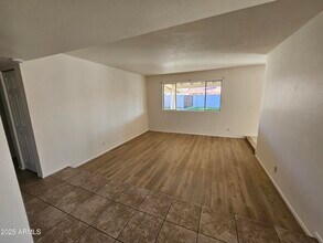 513 N Apache Dr in Chandler, AZ - Building Photo - Building Photo
