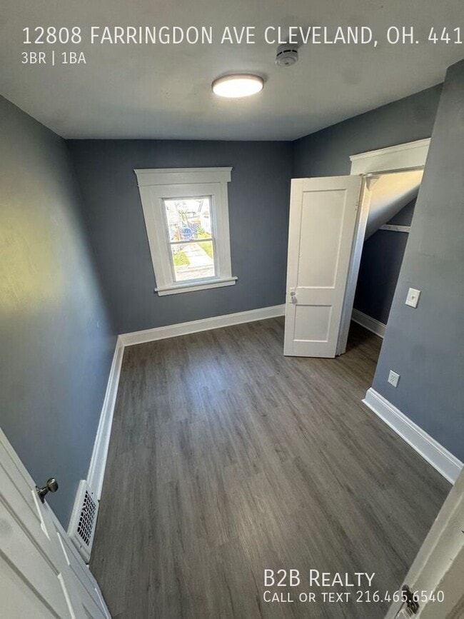 12808 Farringdon Ave in Cleveland, OH - Building Photo - Building Photo