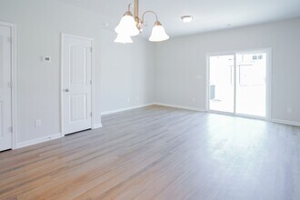 40 Zion Pl in Clayton, NC - Building Photo - Building Photo