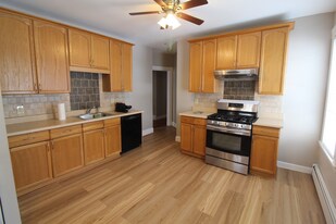 38 Warner St, Unit 1 in Somerville, MA - Building Photo