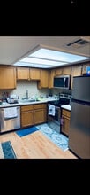 941 Falconhead Ln in Las Vegas, NV - Building Photo - Building Photo