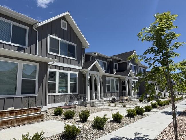 property at 10026 Dorado Wy