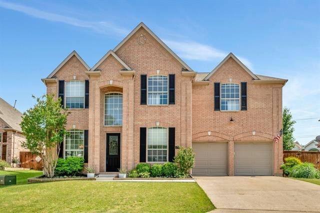 property at 940 Crown Ct