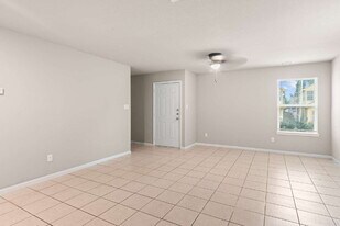 16630 E Hammon in Montgomery, TX - Building Photo