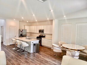 15338 Majestic Knight Dr in Houston, TX - Building Photo - Building Photo
