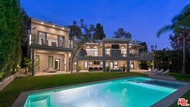 1085 Carolyn Way in Beverly Hills, CA - Building Photo - Building Photo