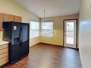 1465 Pinestone Dr in Columbus, OH - Building Photo - Building Photo