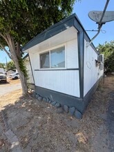 62 Leota St in Loma Linda, CA - Building Photo - Building Photo