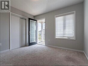 50 Munro Cir in Brantford, ON - Building Photo - Building Photo