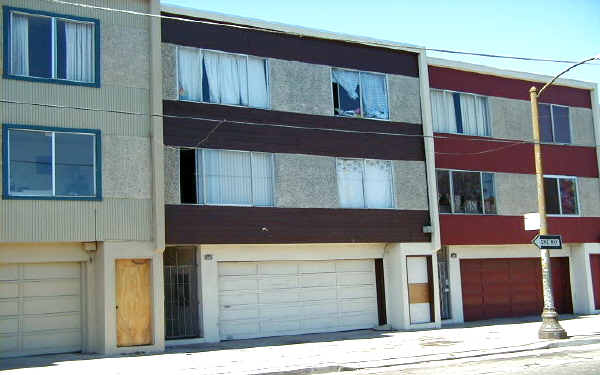 1644 Palou Ave in San Francisco, CA - Building Photo - Building Photo