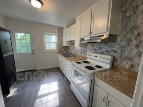 2731 Knowles St in Raleigh, NC - Building Photo - Building Photo