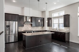 4408 Eli St in Houston, TX - Building Photo - Building Photo