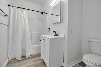 1608 Sweet Home Rd in Buffalo, NY - Building Photo - Building Photo