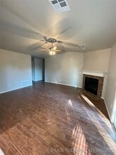 8905 E 92nd Ct in Tulsa, OK - Building Photo - Building Photo