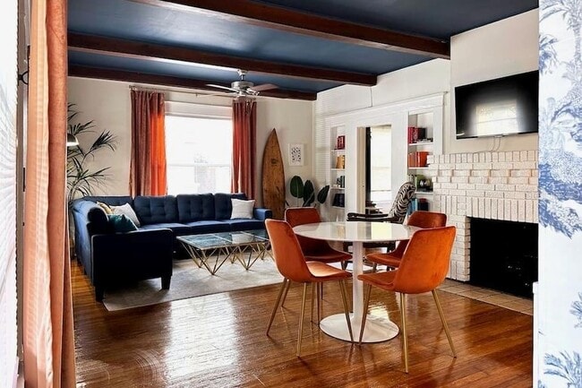 333 9th Ave N, Unit Apt 1 in St. Petersburg, FL - Foto de edificio - Building Photo