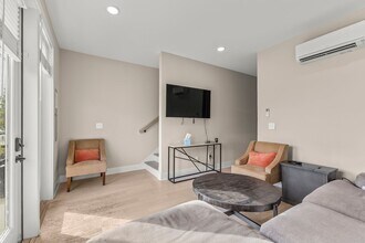 3155 St Elmo Ave in Chattanooga, TN - Building Photo - Building Photo