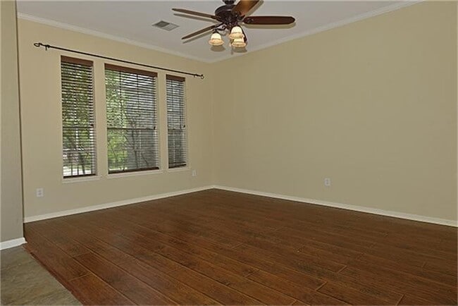 property at 95 N Indigo Cir