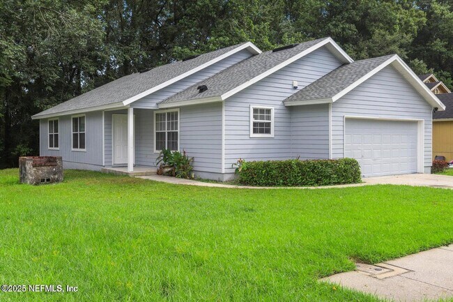 property at 3924 Victoria Landing Dr S