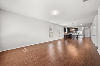 524 Martha Dr in Buda, TX - Building Photo - Building Photo