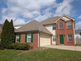 628 Hadlow St in Lexington, KY - Building Photo