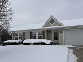 1133 Reveres Run in Lebanon, OH - Building Photo