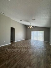166 Winchester Ln in Haines City, FL - Building Photo - Building Photo