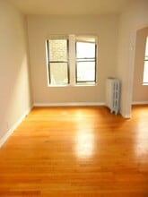 1319 W Estes Ave in Chicago, IL - Building Photo - Building Photo