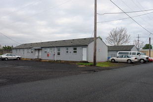 Eastgate Apartments in Portland, OR - Building Photo