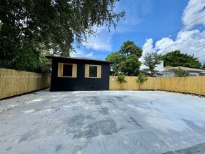 3 NE 70th St in Miami, FL - Building Photo - Building Photo