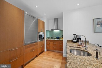 3303 Water St NW in Washington, DC - Building Photo - Building Photo