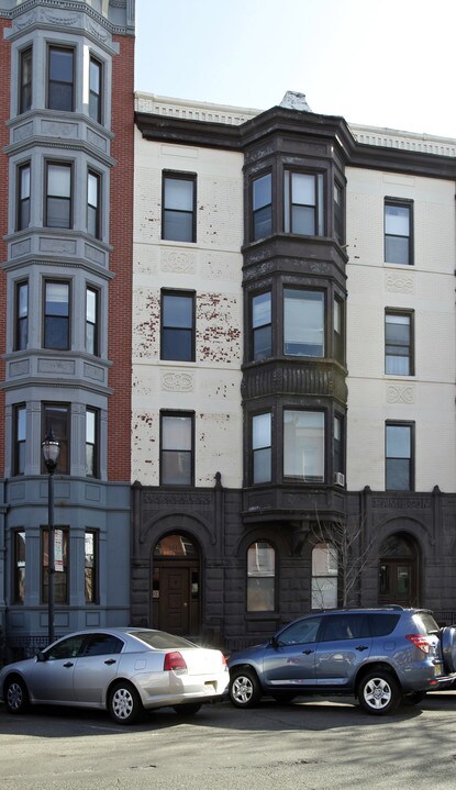 805 Washington St in Hoboken, NJ - Building Photo