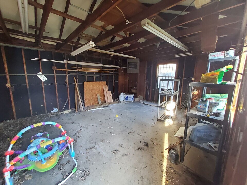 7219 Lawn Ln in Memphis, TN - Building Photo