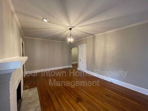 695 Willoughby Way NE in Atlanta, GA - Building Photo - Building Photo