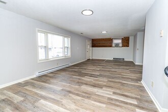 1808 Sunrise Dr-Unit -A in Columbia, MO - Building Photo - Building Photo