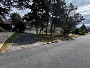 5 Laurel Ave in Toms River, NJ - Building Photo - Building Photo