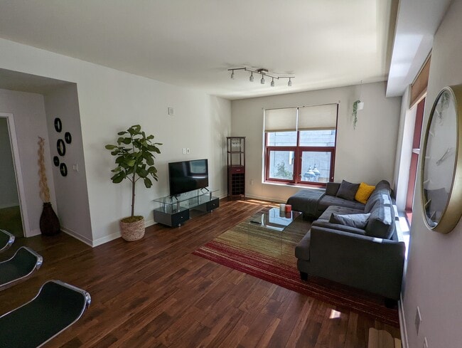 1150 J Street, Unit 309