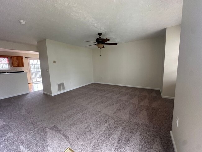 114 Seabreeze Ln in Winchester, VA - Building Photo - Building Photo