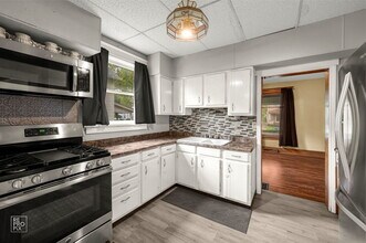 534 Palace St in Aurora, IL - Building Photo - Building Photo