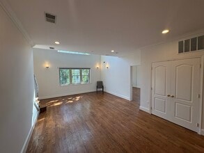 1630 Rosedale Street Northeast, Unit Apt. 3 in Washington, DC - Foto de edificio - Building Photo