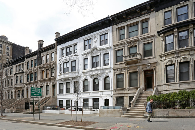 294 Convent Avenue in New York, NY - Foto de edificio - Building Photo