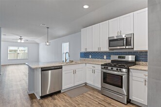 2024 Cedar Tree Ct in Conroe, TX - Building Photo - Building Photo