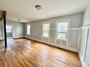 222 Kenilworth St in Detroit, MI - Building Photo - Building Photo
