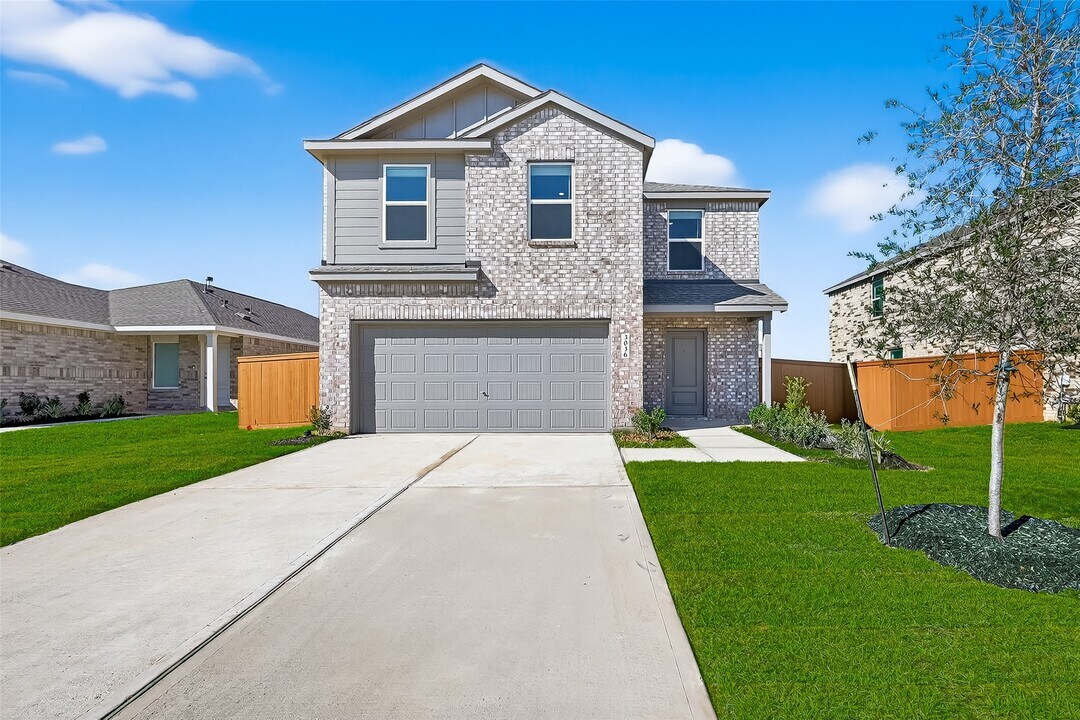 3036 Majestic Sunrise Dr in Katy, TX - Building Photo