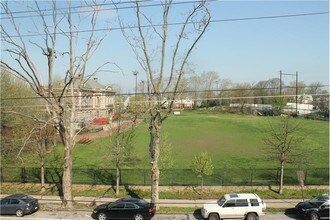 4928 Kingsessing Ave-Unit -3 in Philadelphia, PA - Building Photo - Building Photo